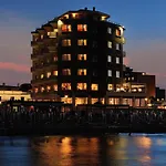 Otel Unahotels Imperial Sport 4*
