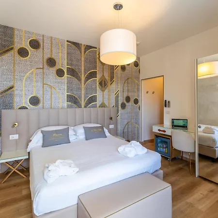 Unahotels Imperial Sport 4* 페자로