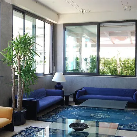 호텔 Unahotels Imperial Sport 4*