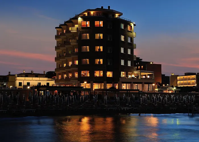 Hotel Unahotels Imperial Sport 4*