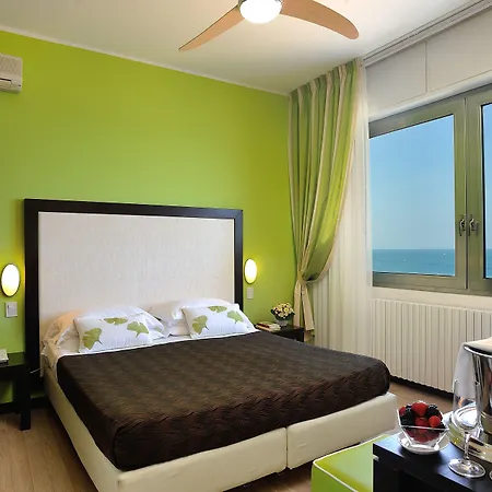 Unahotels Imperial Sport Hotel 4*