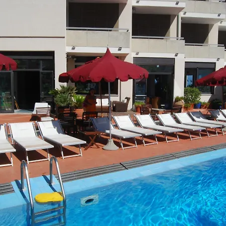 Unahotels Imperial Sport Hotel 4*