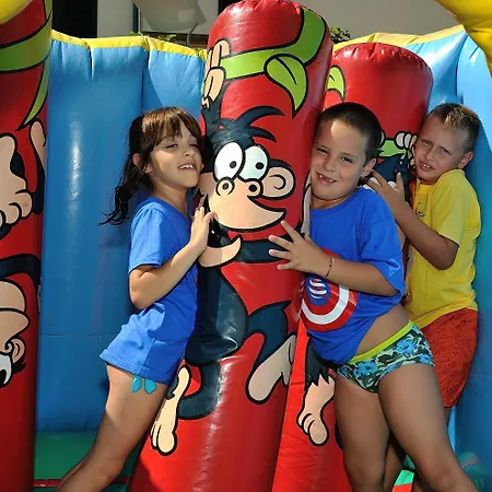 Hotel Unahotels Imperial Sport 4*