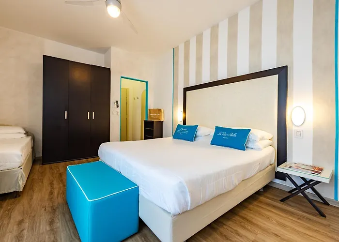 Hotel Unahotels Imperial Sport 4*