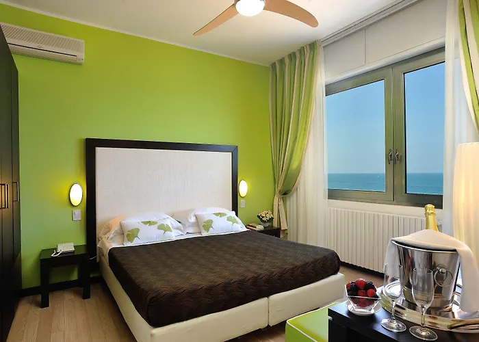 Unahotels Imperial Sport Hotel 4*